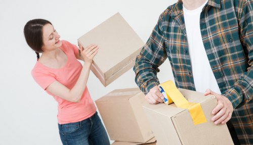 Local home moving service supporting a Belmont relocation