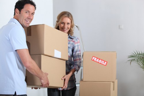 Residential moving support in Belmont with loading help