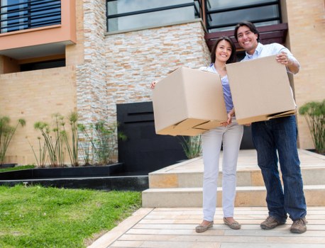 Professional Man And Van Belmont team working safely on a move